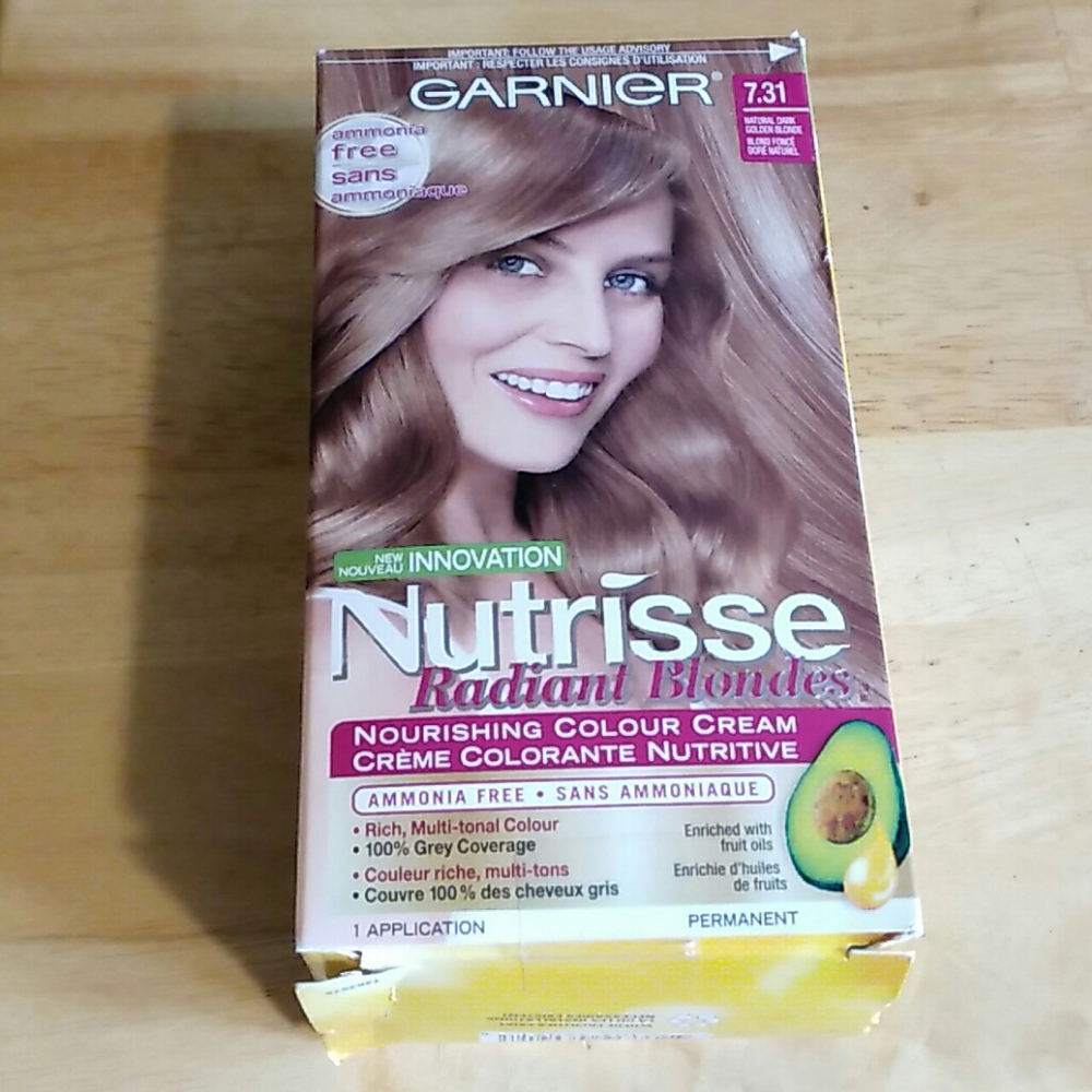 GARNIER NUTRISSE Hair Colour